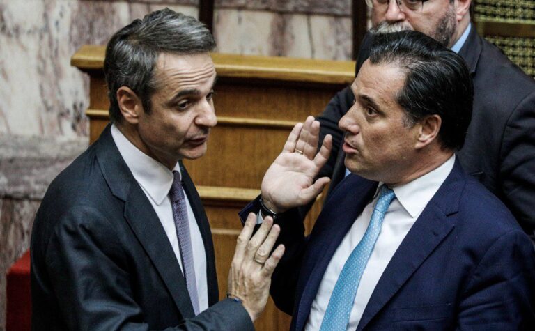 Άσχημα-βγαίνει-ο-Αύγουστος-για-την-κυβέρνηση,-στο-Μαξίμου-ψάχνουν-τονωτική-ένεση…